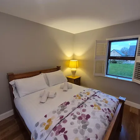 Casa de hóspedes Stay-halfway Between And Tralee 3*