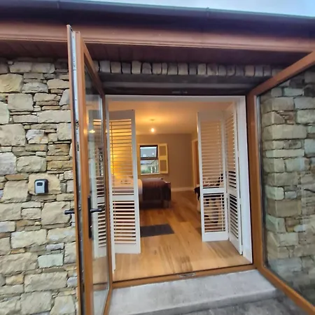 Stay-halfway Between And Tralee 3* Cill Airne